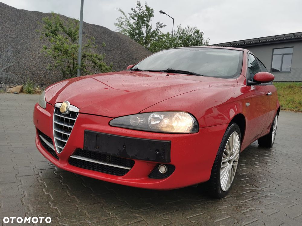 Alfa Romeo 147 1.9 JTDM 8V - 16