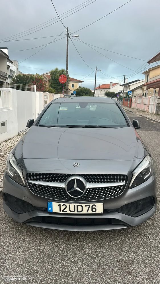 Mercedes-Benz A 180 d AMG Line - 1