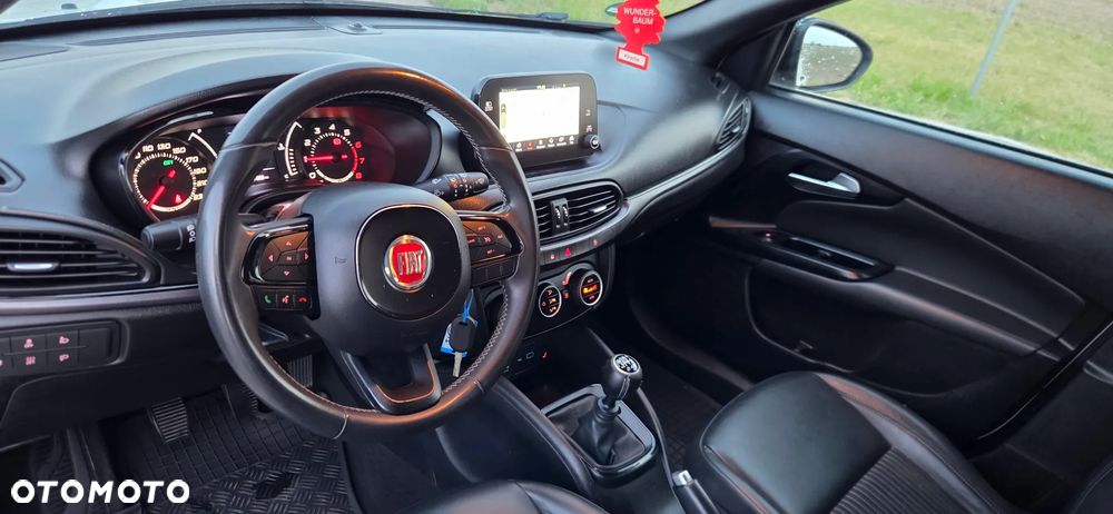 Fiat Tipo 1.4 T-Jet S-Design - 5