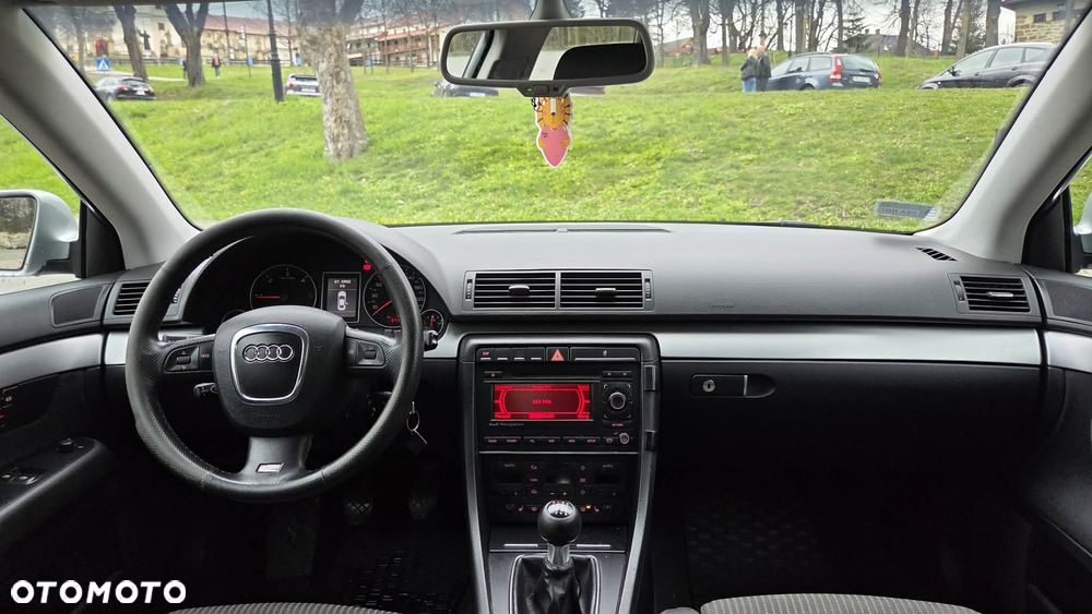 Audi A4 Limousine 2.0 TDI - 7