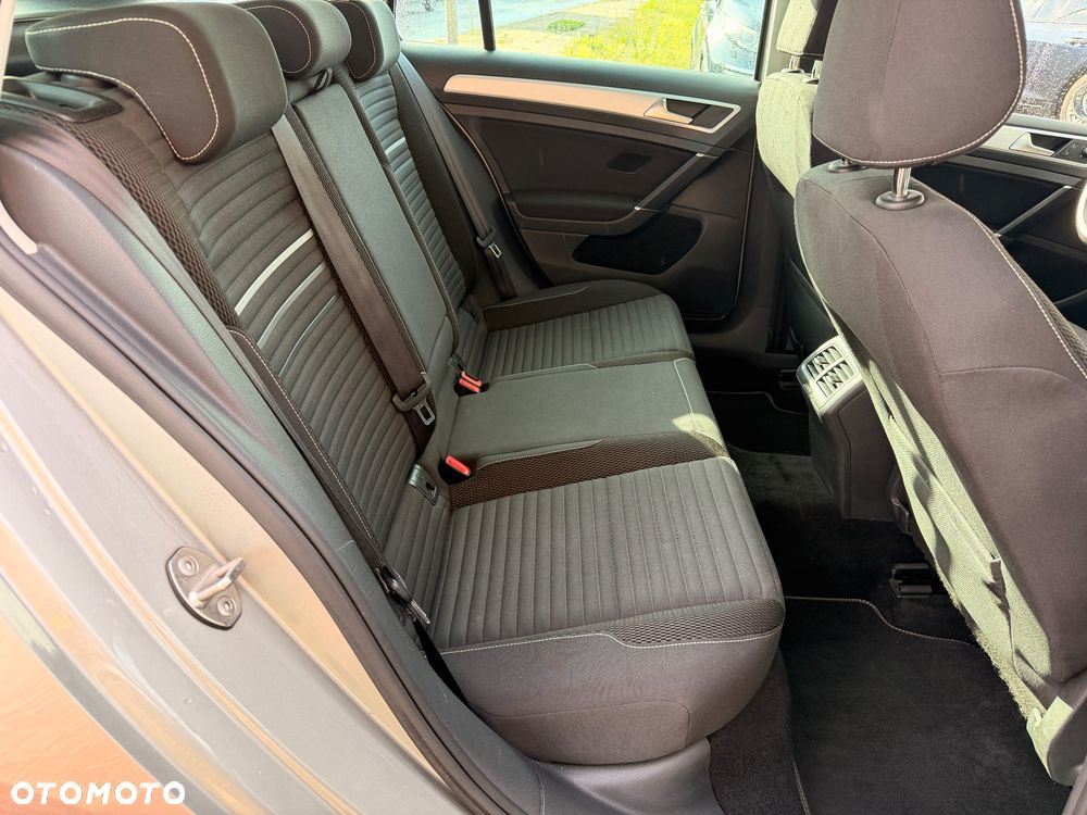 Volkswagen Golf 1.4 TSI BlueMotion Technology Cup - 12