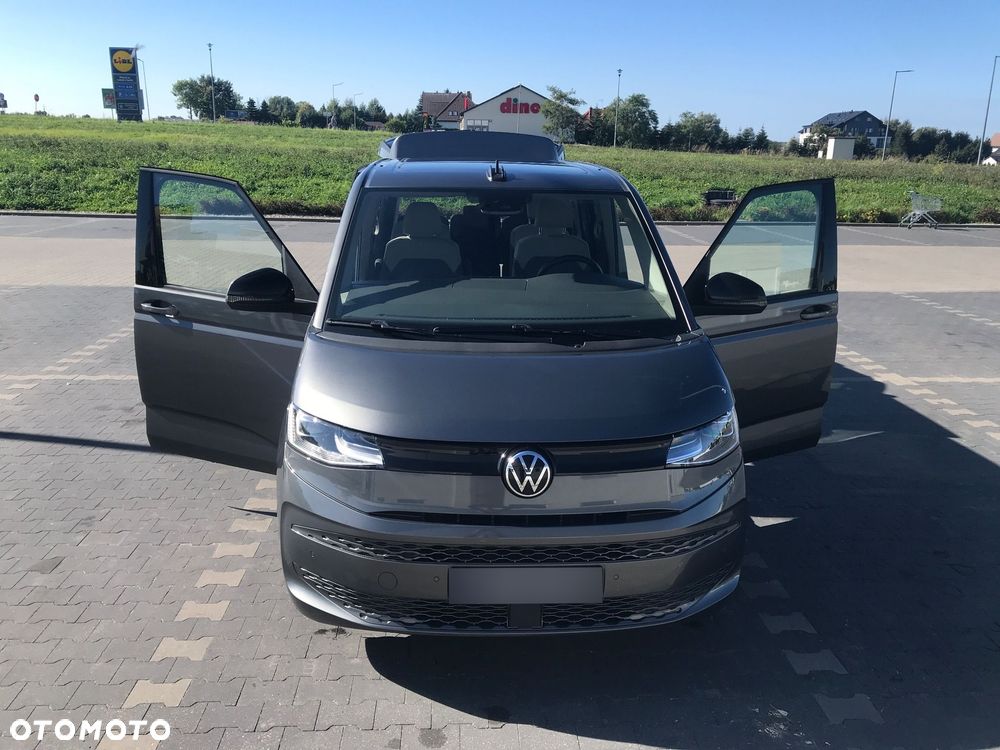 Volkswagen Multivan - 1