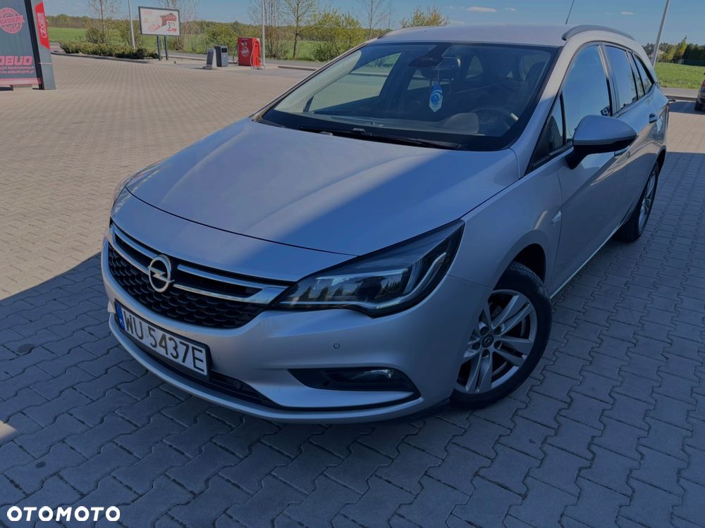 Opel Astra 1.6 CDTI Dynamic - 1