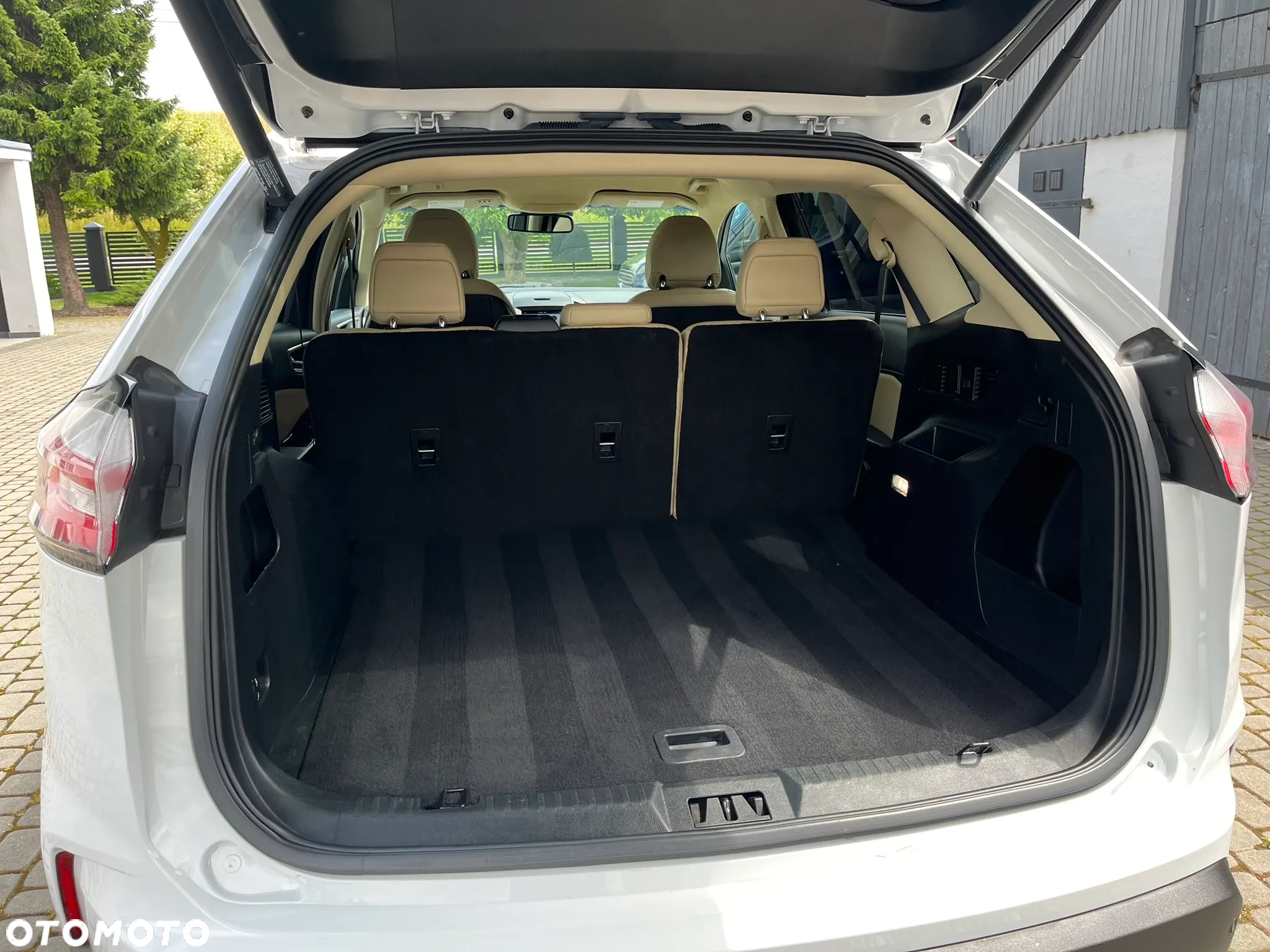 Ford Edge - 19