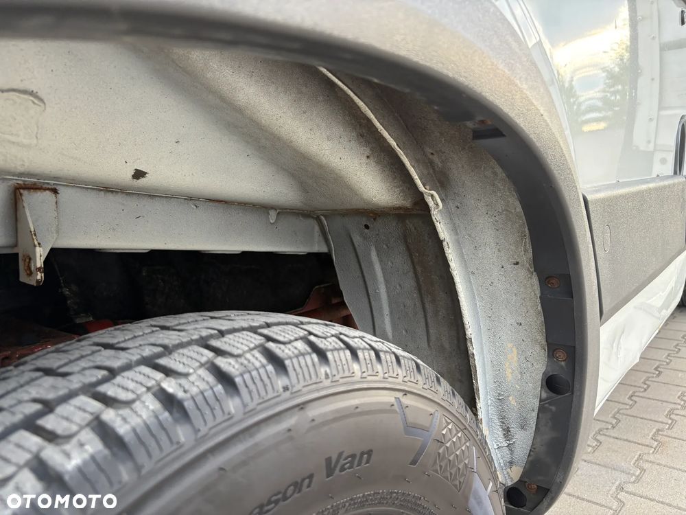 Iveco DAILY 35C15 - 13