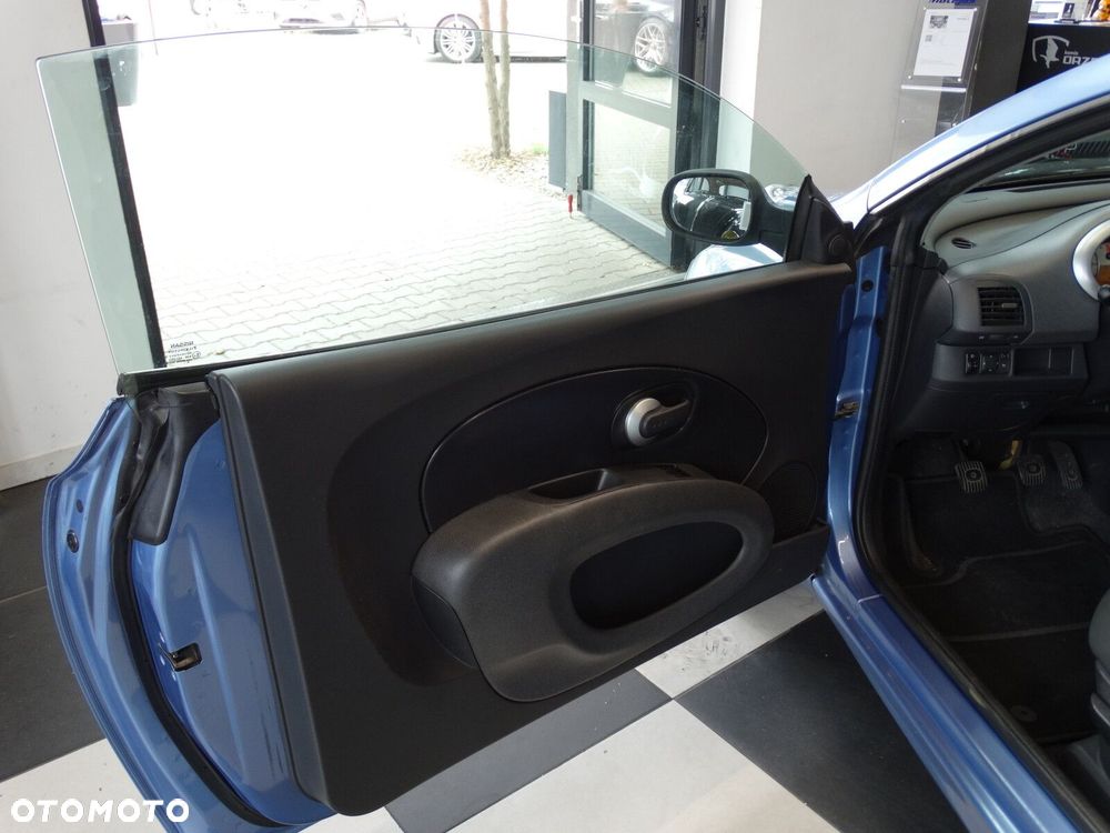 Nissan Micra - 10