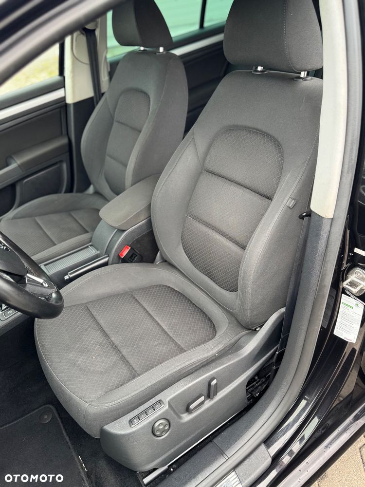 Skoda Superb 2.0 TDI Elegance DSG - 11