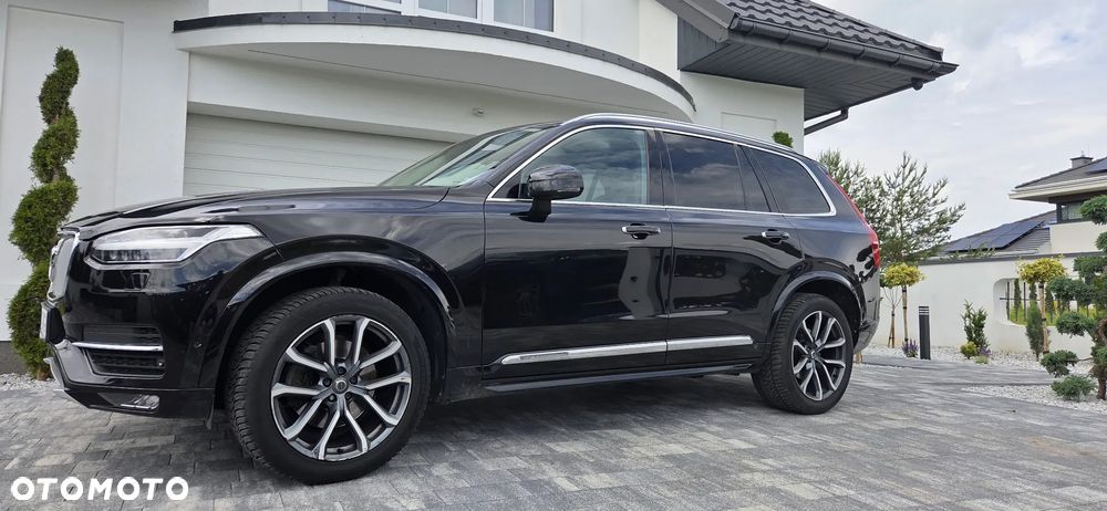 Volvo XC 90 - 2