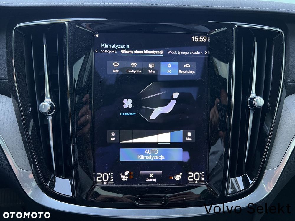 Volvo V60 Cross Country - 20