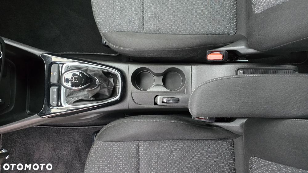 Opel Crossland X - 22