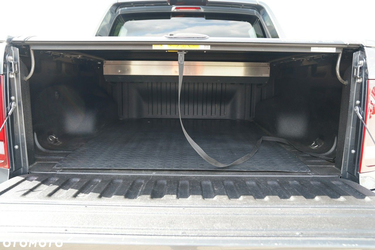 Volkswagen Amarok - 7