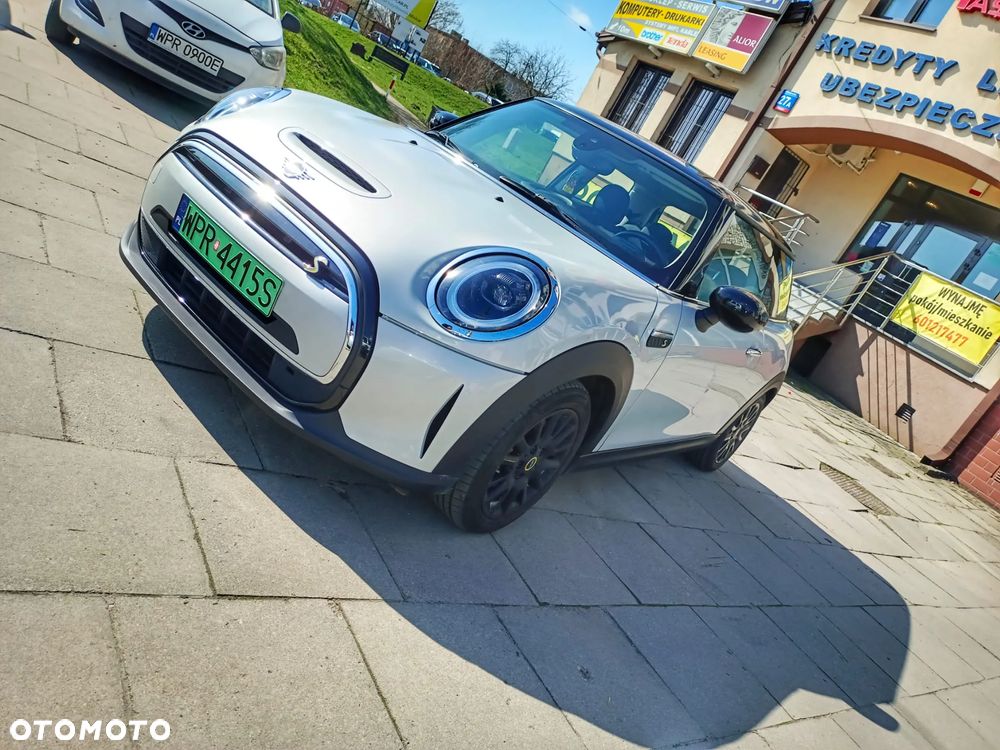MINI Cooper SE Resolute Edition - 3