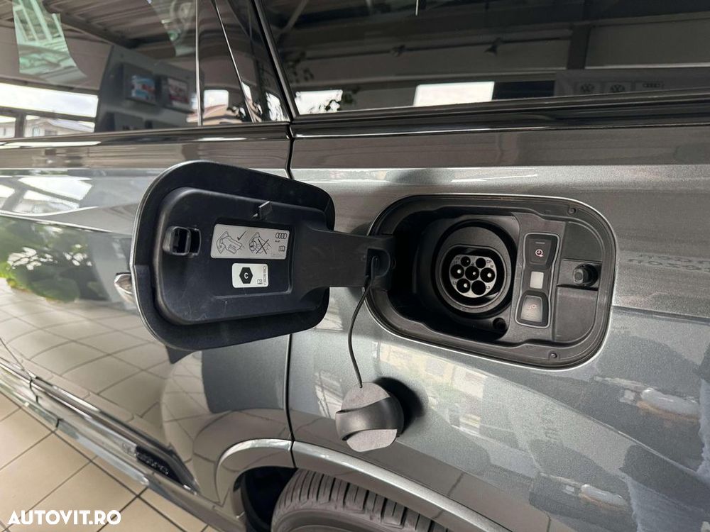 Audi Q7 3.0 55 TFSIe quattro Tiptronic S Line - 22