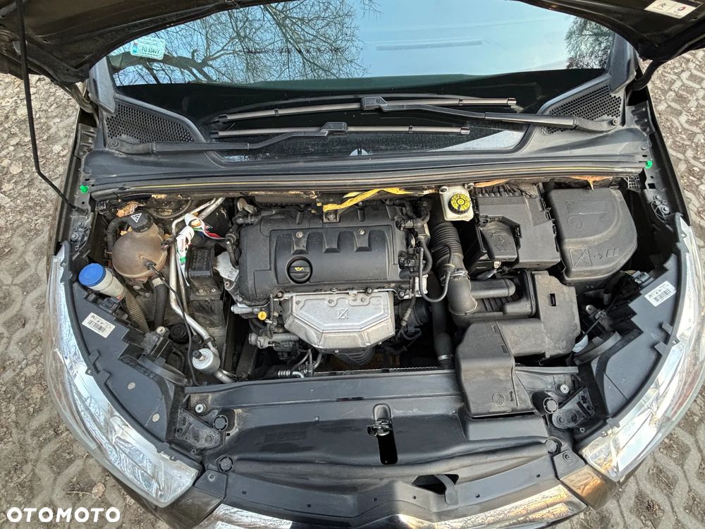 Citroën DS4 1.6 VTi SoChic - 12