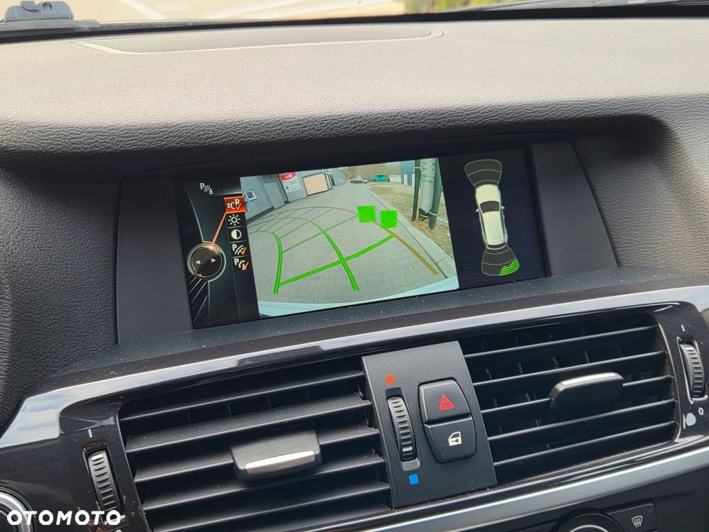 BMW X3 xDrive20i - 9