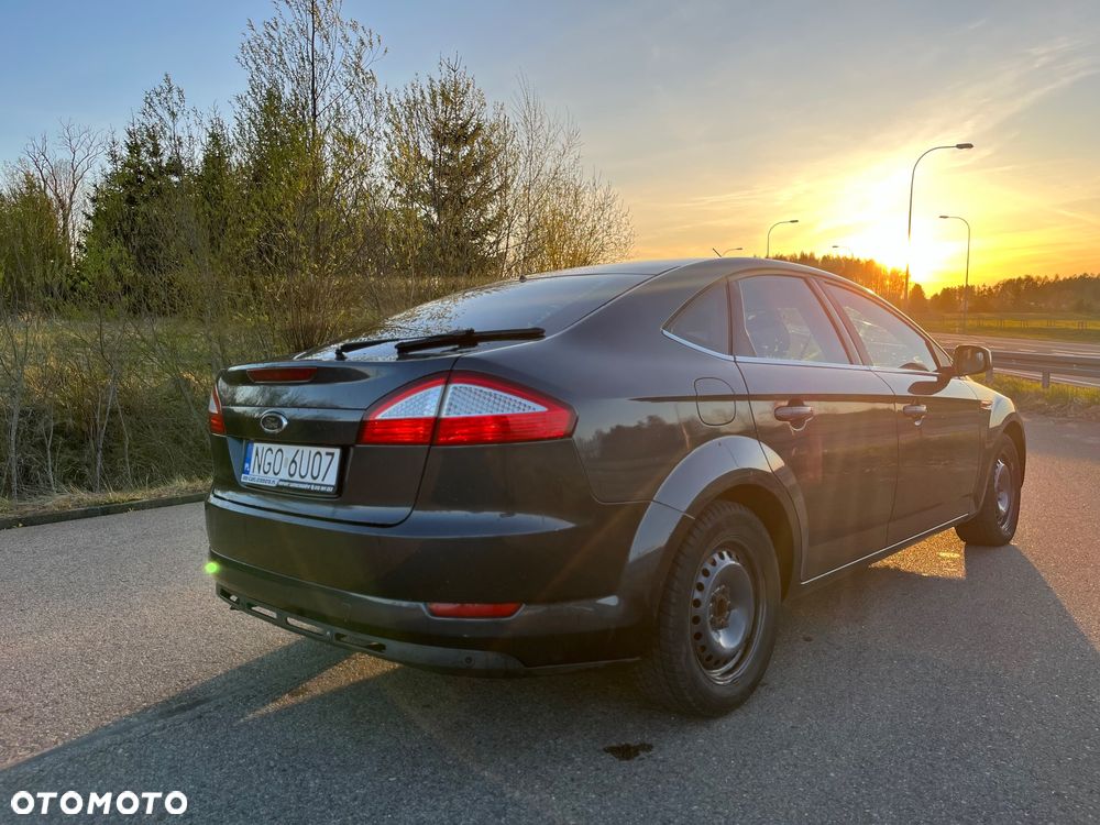 Ford Mondeo 2.0 TDCi Titanium S - 8
