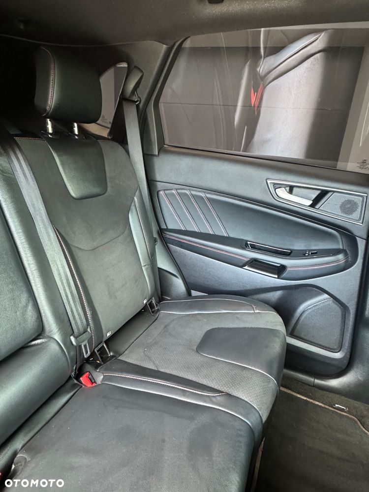 Ford Edge 2.0 EcoBlue Twin-Turbo 4WD ST-Line - 14