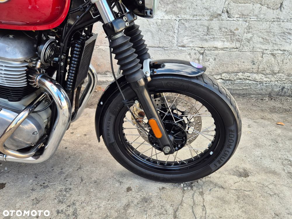 Royal Enfield Continental - 10