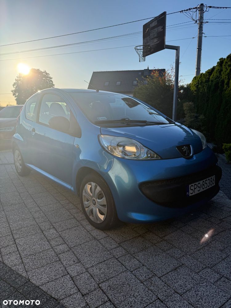 Peugeot 107 - 1