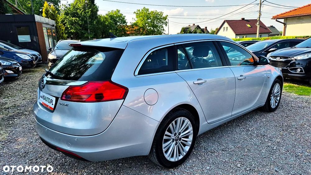 Opel Insignia 1.4 T Cosmo S&S - 11