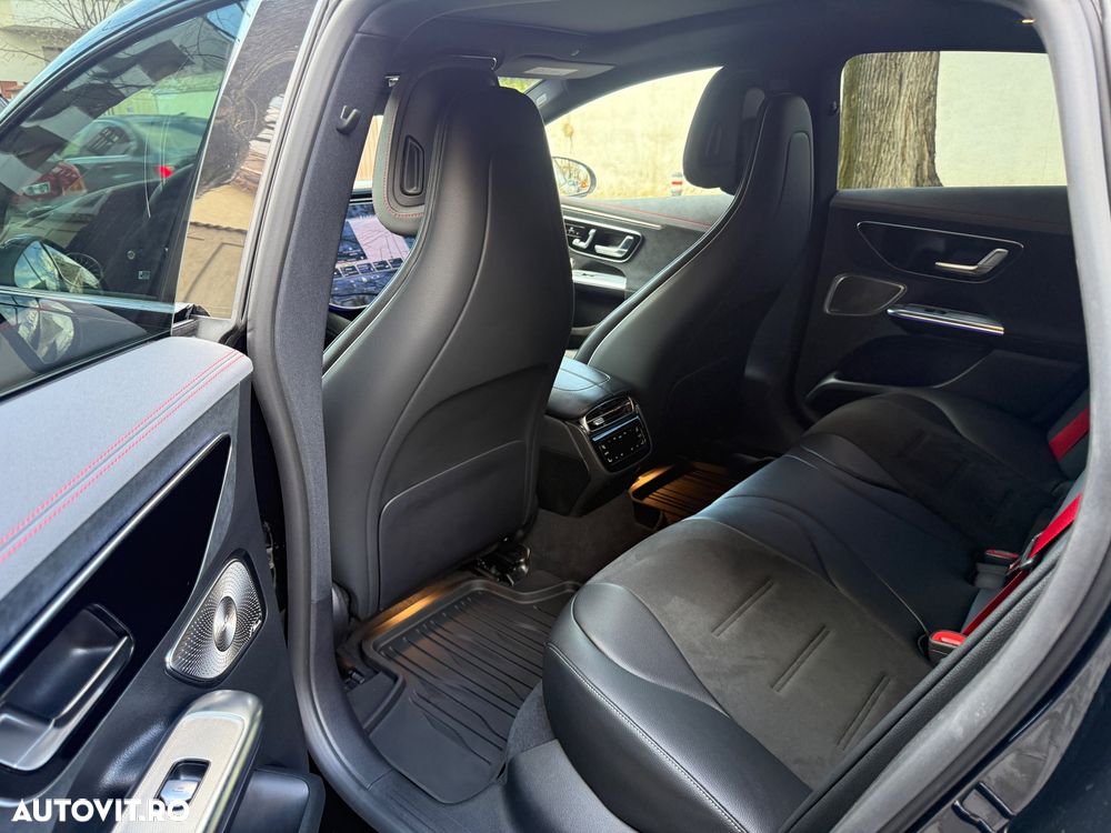 Mercedes-Benz EQE AMG 43 4Matic AMG Premium - 12