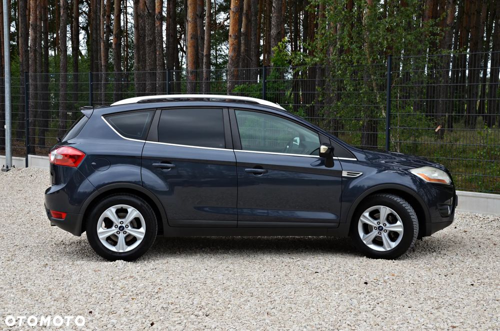 Ford Kuga 2.5 4x4 Trend - 26