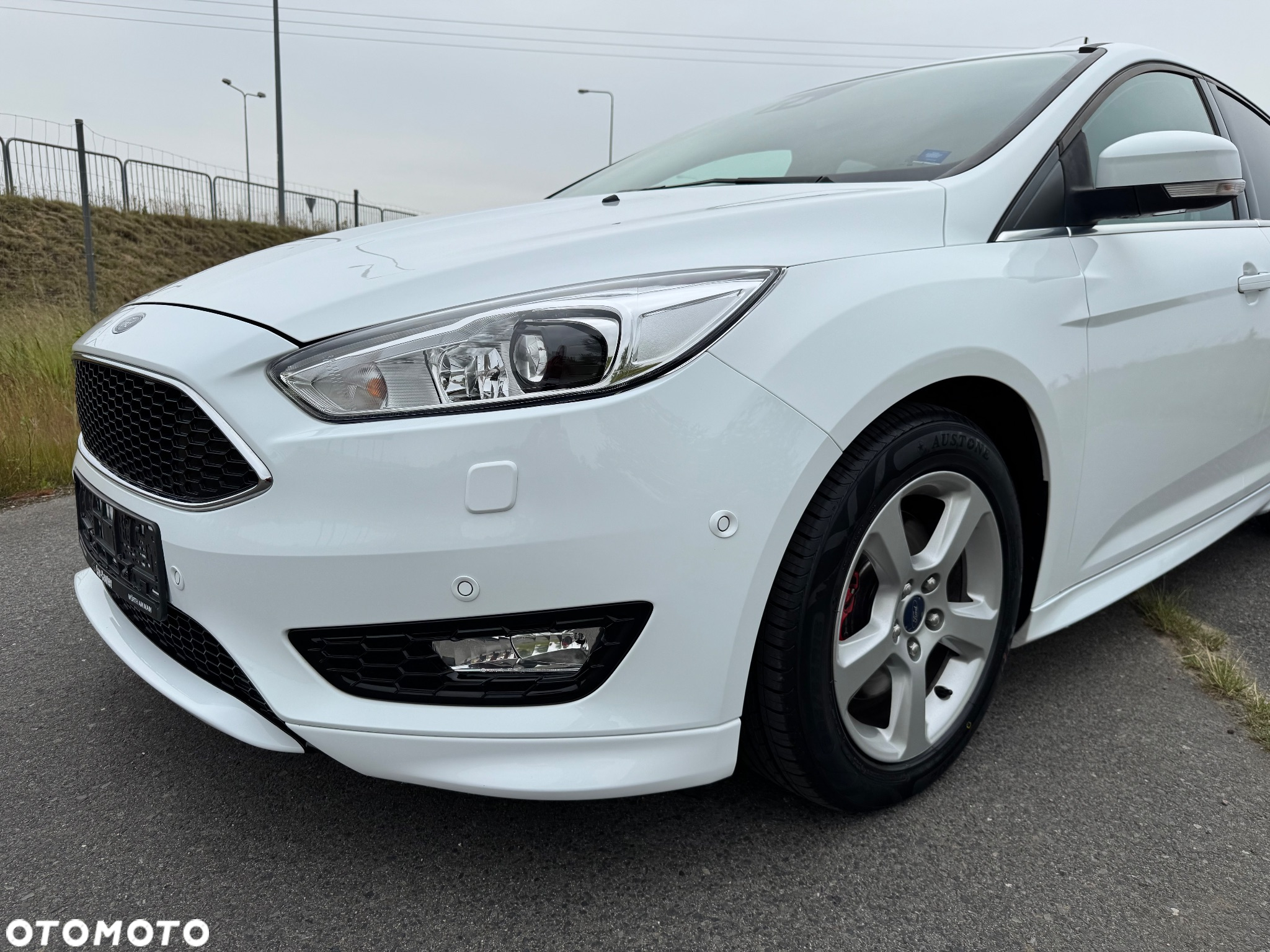 Ford Focus 1.5 EcoBoost Start-Stopp-System ST-LINE - 7
