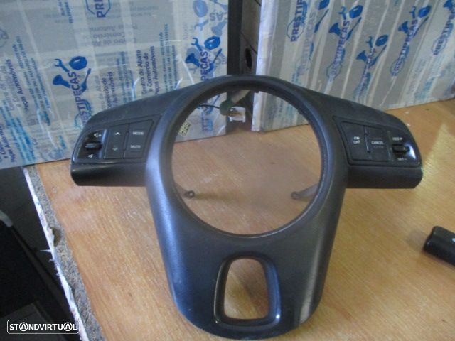 Interruptor 561752K010 KIA SOUL 2009 Botão Multifuncional VOLANTE - 1