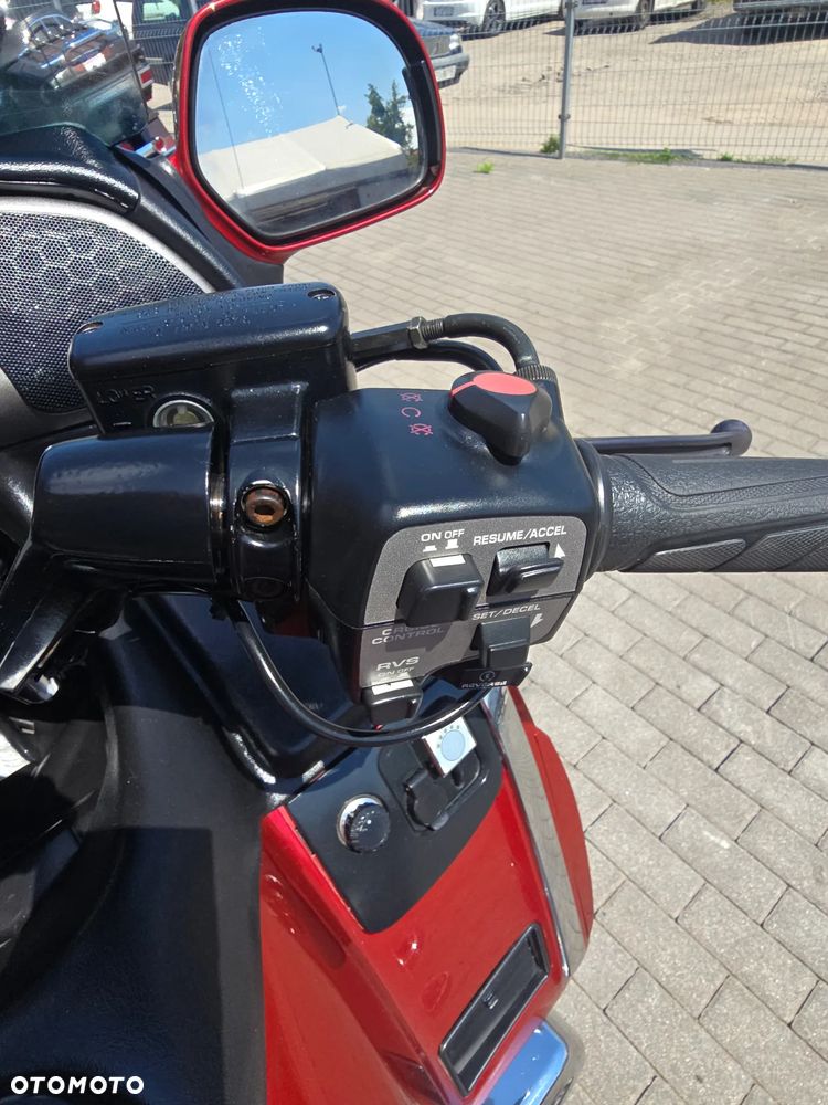 Honda GL - 5