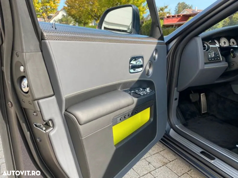 Rolls-Royce Ghost Black Badge - 14