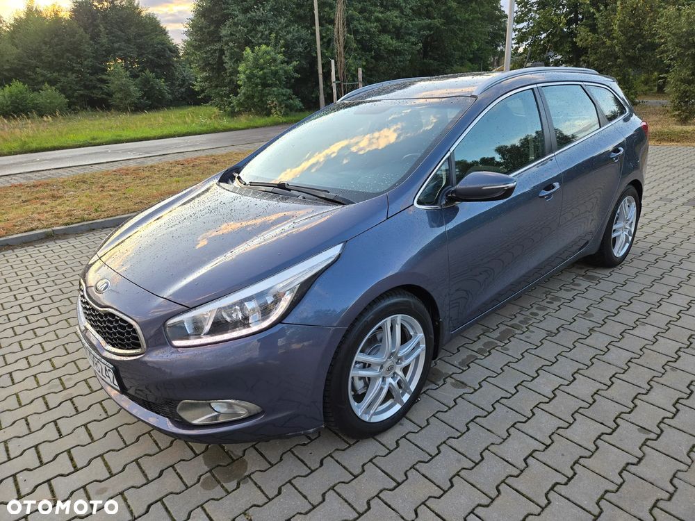 Kia Ceed - 3