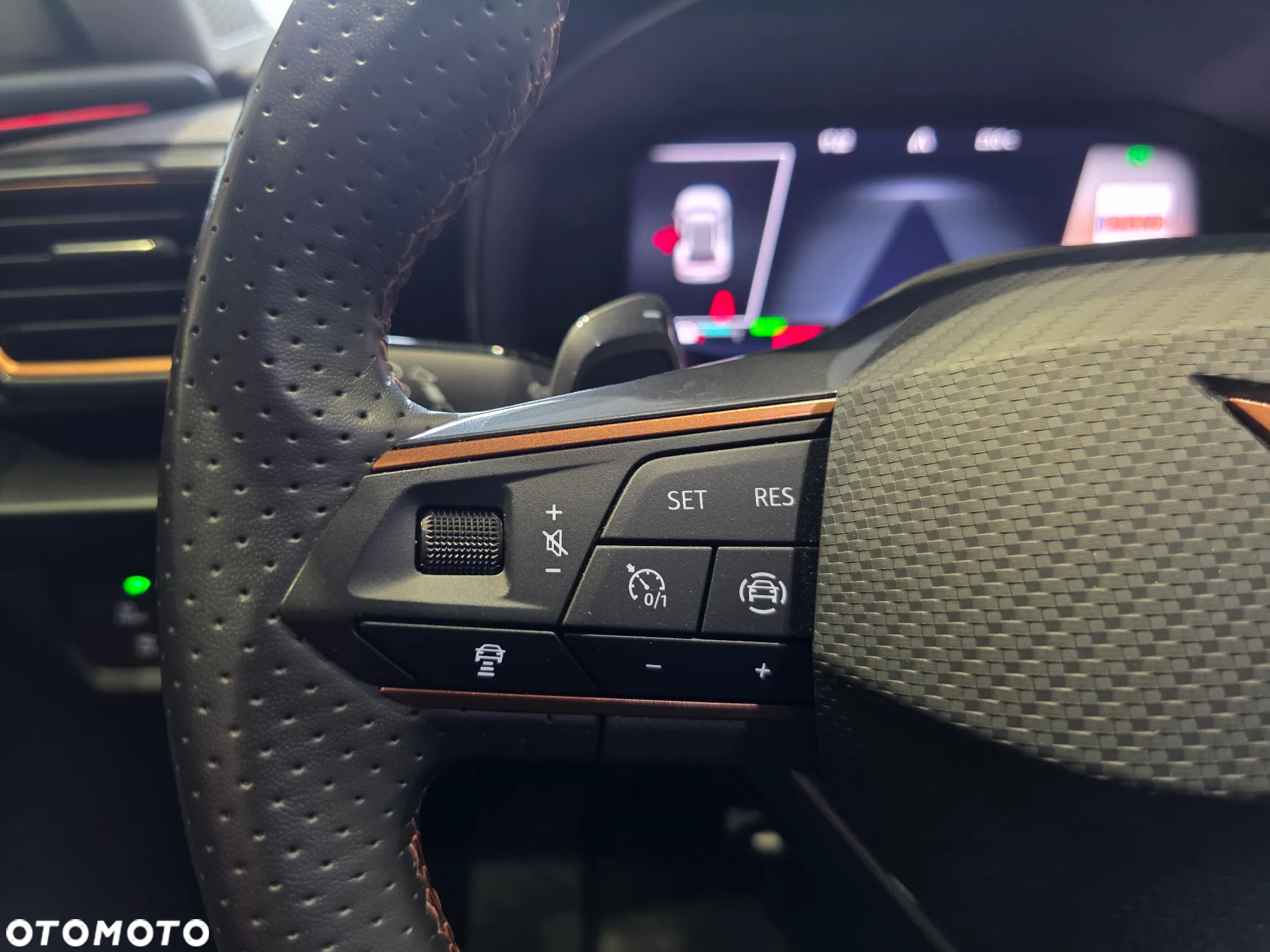 Cupra Formentor 1.4 e-Hybrid DSG - 17