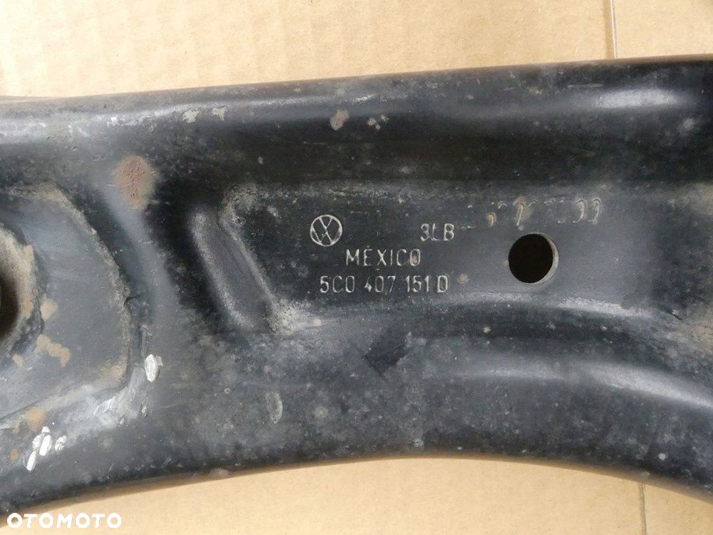 dw jetta 6 wózek wahacze przód 5c0199369g 5c0407151d/52d przebieg 12 km - 5