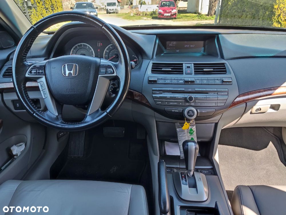 Honda Accord 2.4 Executive - 10