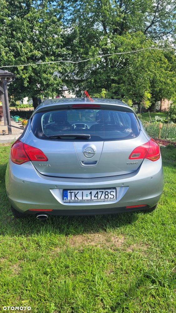 Opel Astra - 2