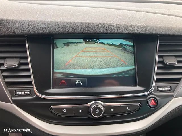 Opel Astra Sports Tourer 1.5 D Design & Tech Aut. S/S - 33