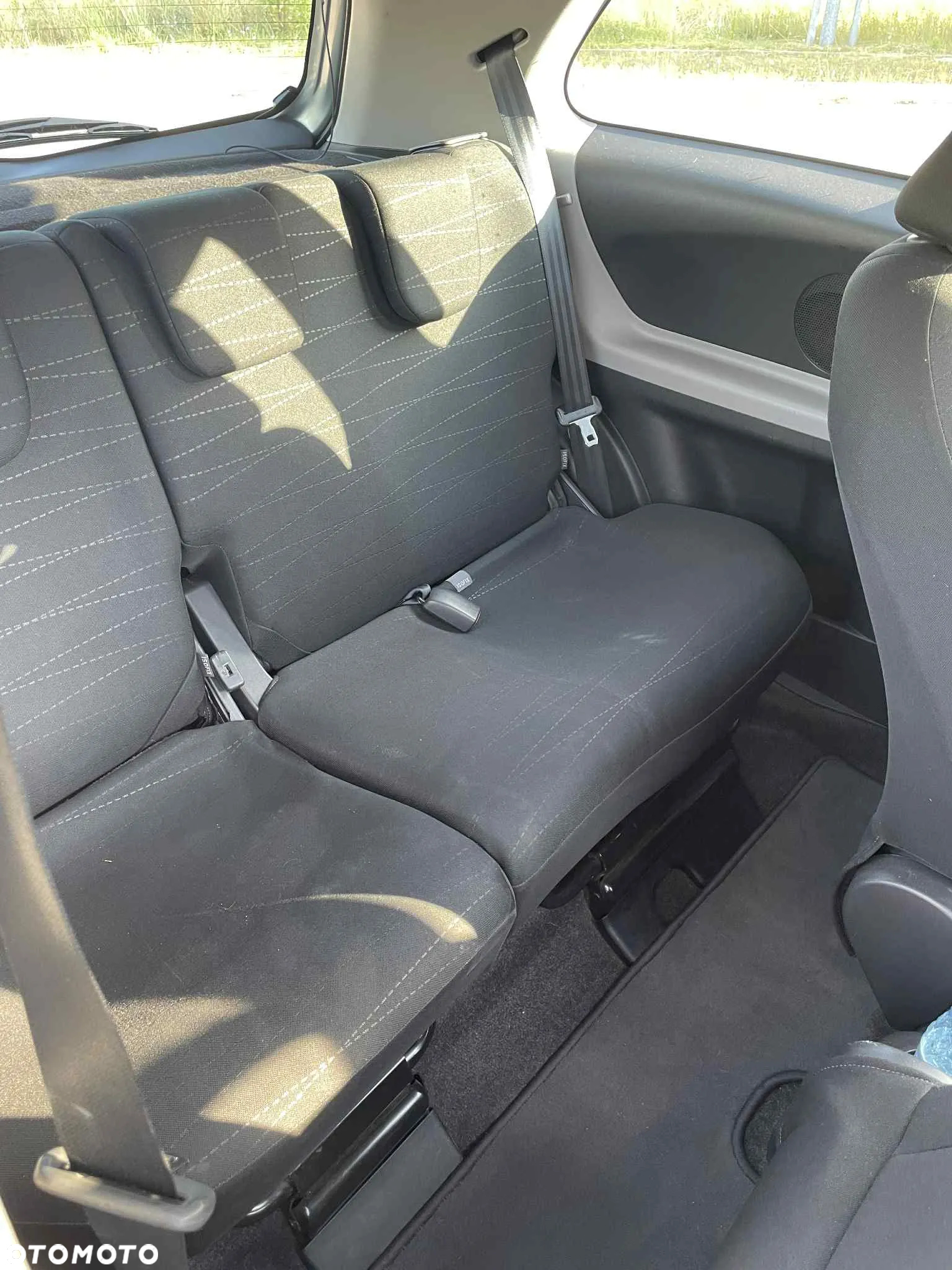Toyota Yaris - 13
