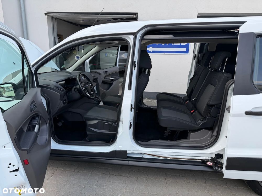 Ford Tourneo Connect Grand - 5