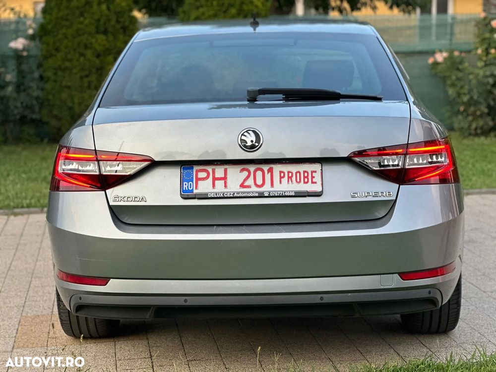 Skoda Superb 2.0 TDI DSG Style - 22