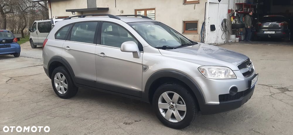 Chevrolet Captiva 2.4 2WD 7 Sitzer LS - 5