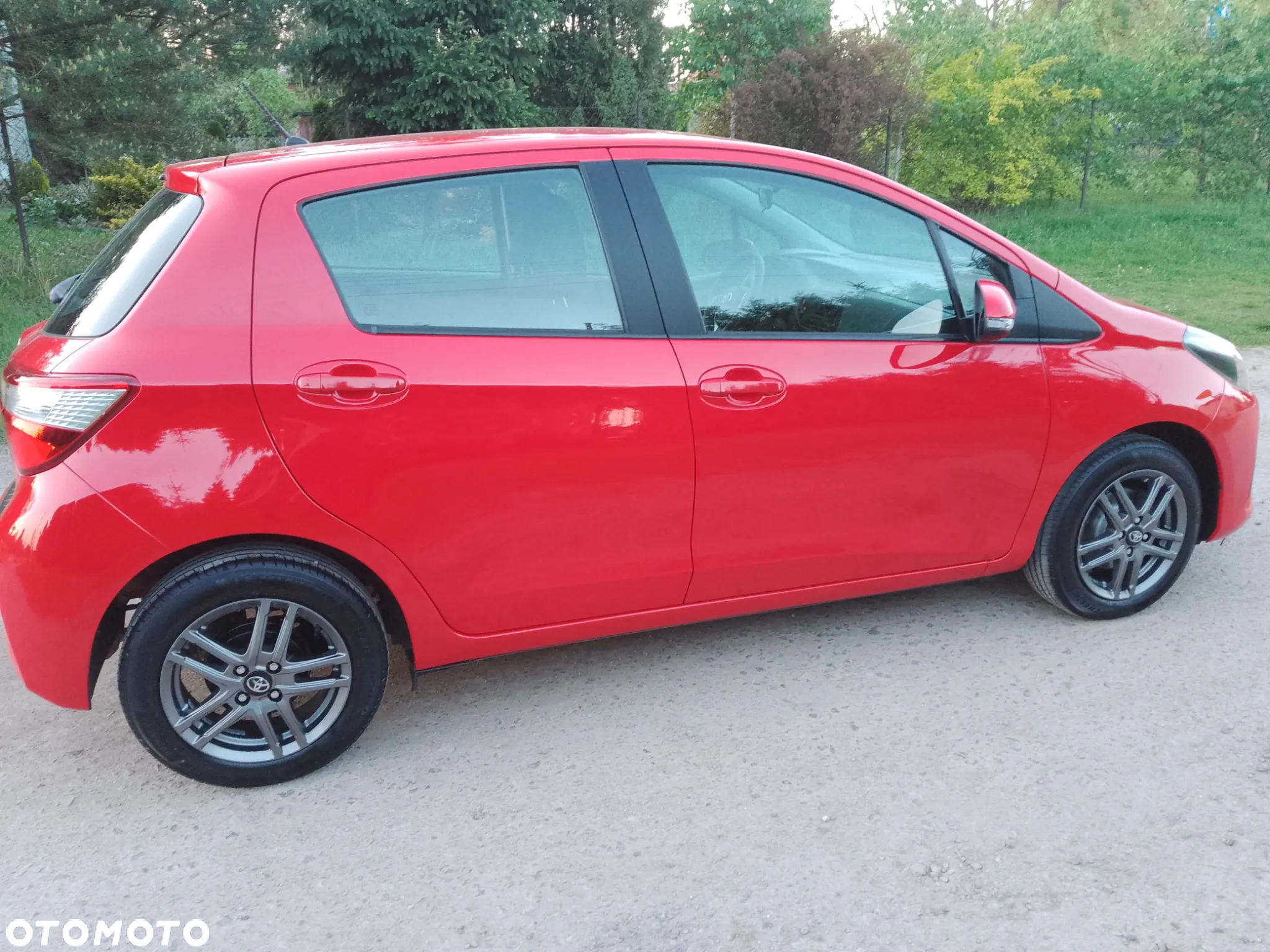 Toyota Yaris 1.0 Premium - 3