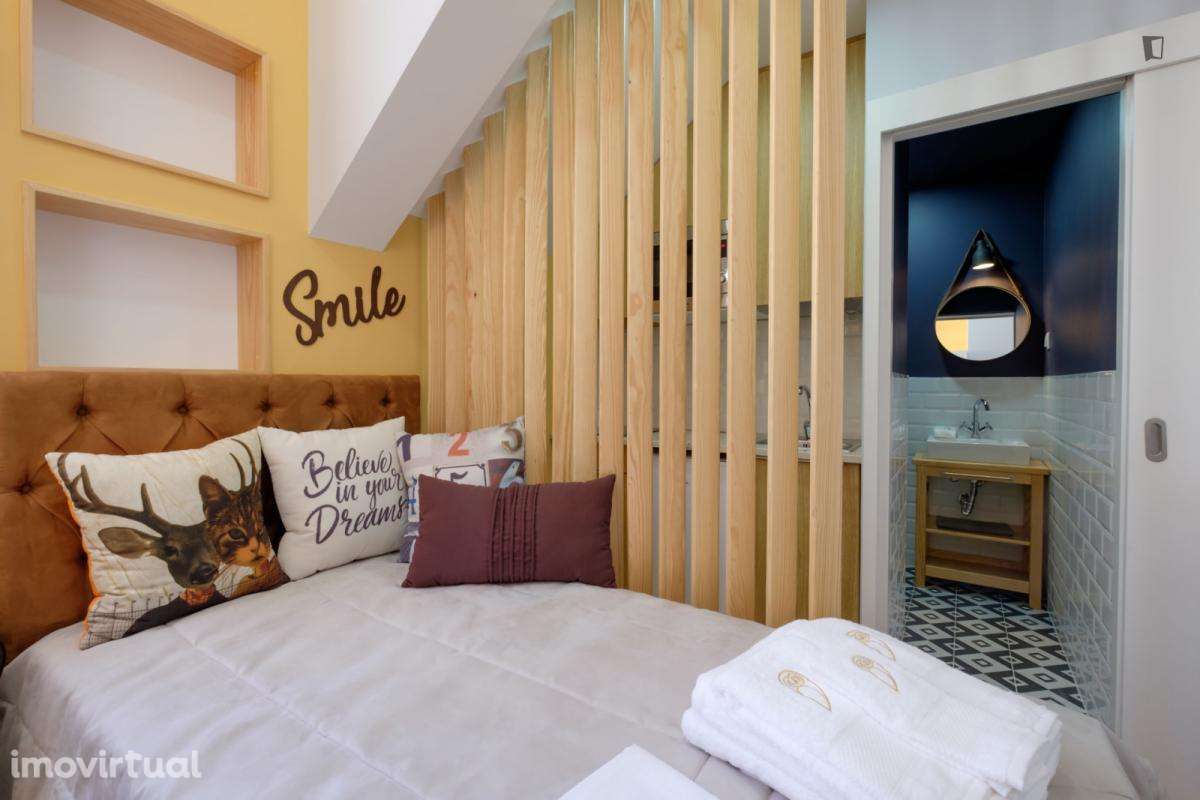 Estúdio - localizado em Montes Claros Coimbra - Grande imagem: 4/15