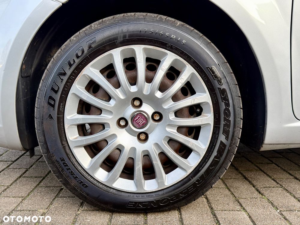 Fiat Punto - 16