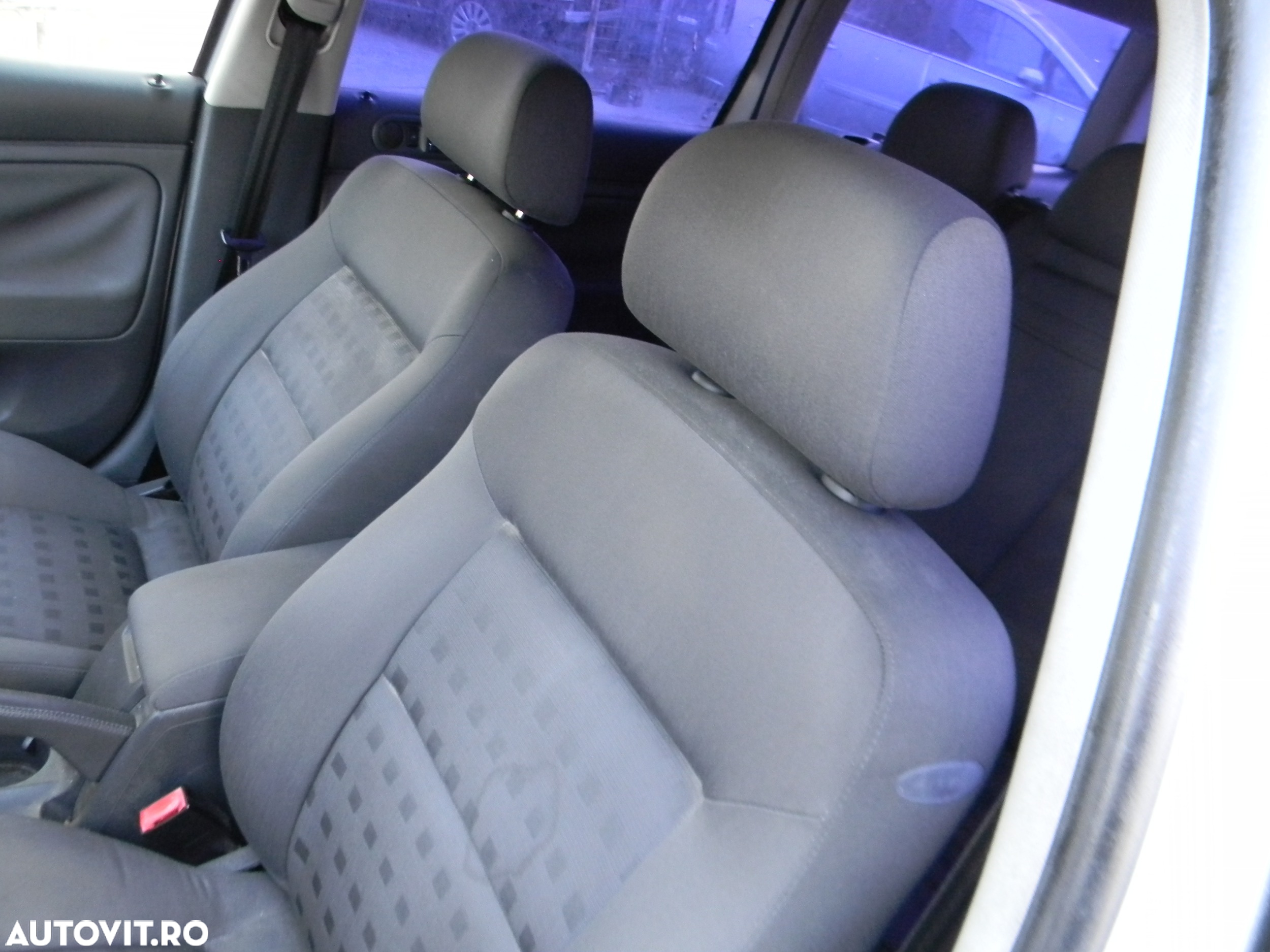 Dezmembrari  VW PASSAT B5, B5.5  1996  > 2005 1.9 TDI Motorina - 10