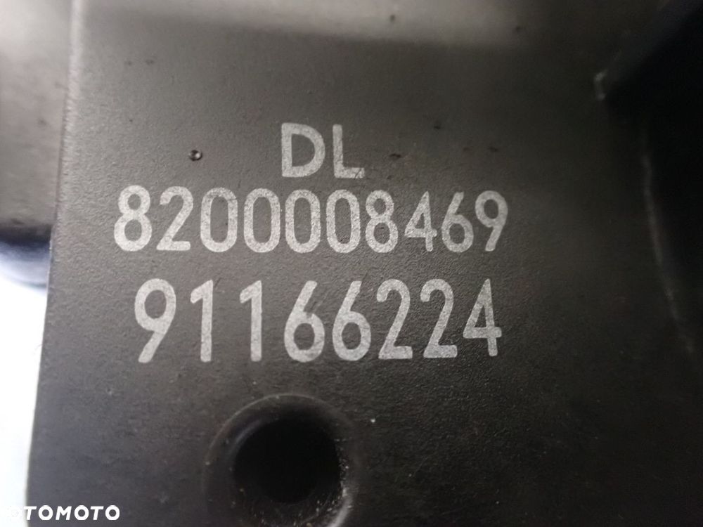 ZAMEK KLAPY BAGAŻNIKA LEWEJ RENAULT TRAFIC II 1.9 - 5