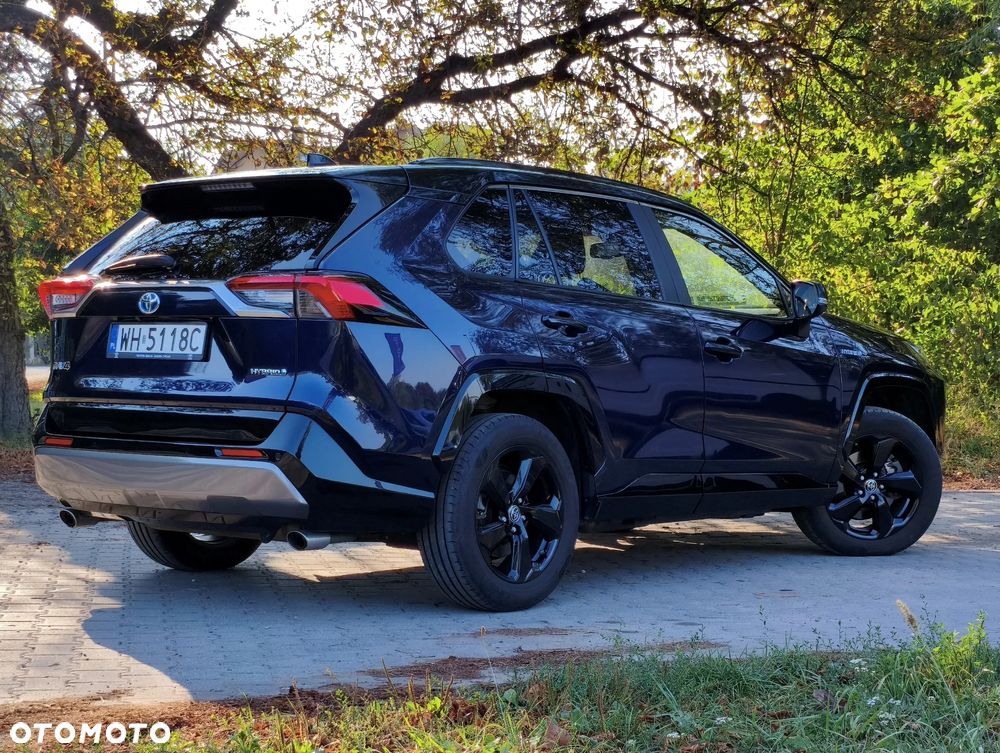 Toyota RAV4 - 4