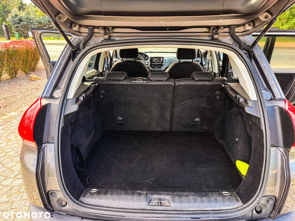Peugeot 2008 PureTech 82 Style - 23