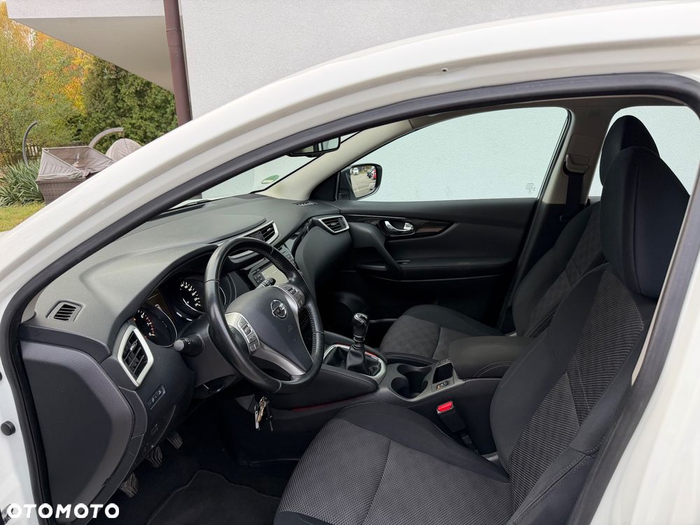 Nissan Qashqai - 22