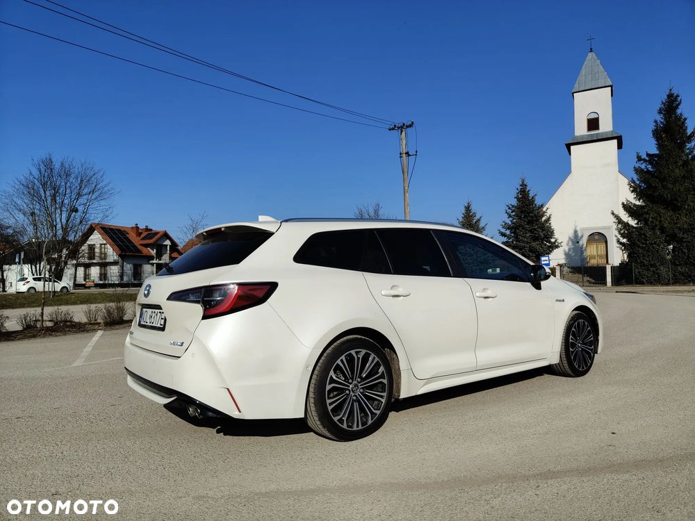 Toyota Corolla 2.0 Hybrid Executive - 5