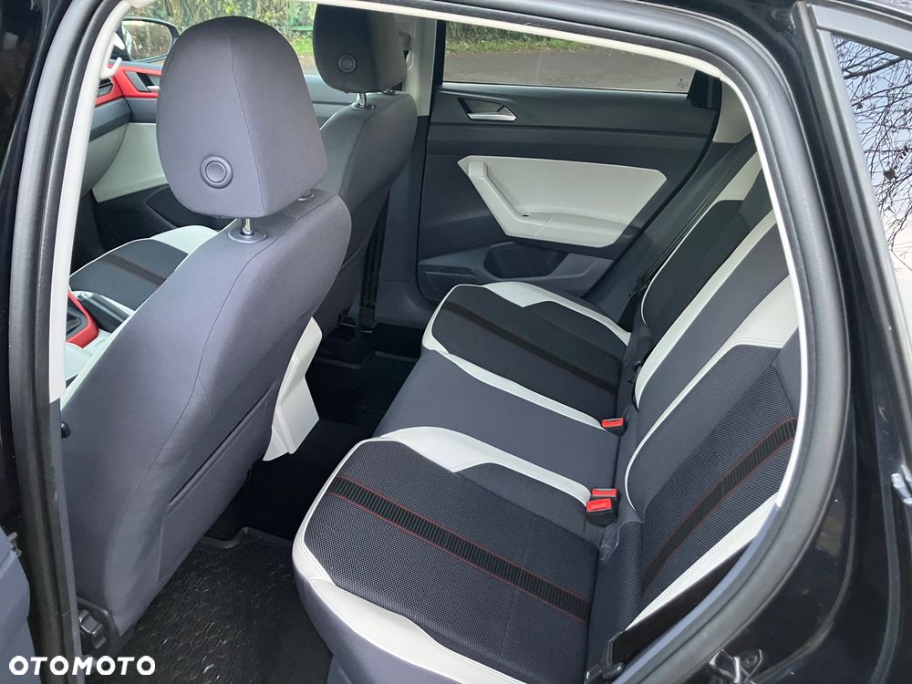 Volkswagen Polo 1.0 Blue Motion Technology beats - 11